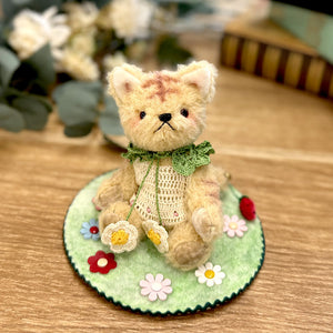 3.ねこ – Bear Fruit Café