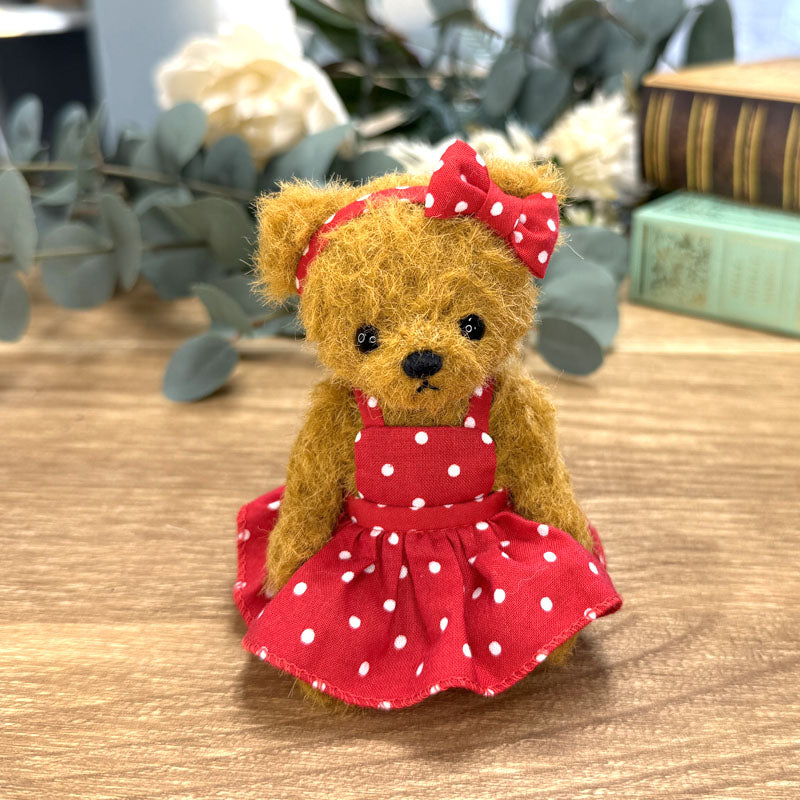 Fumimi bear ふみみ – Bear Fruit Café