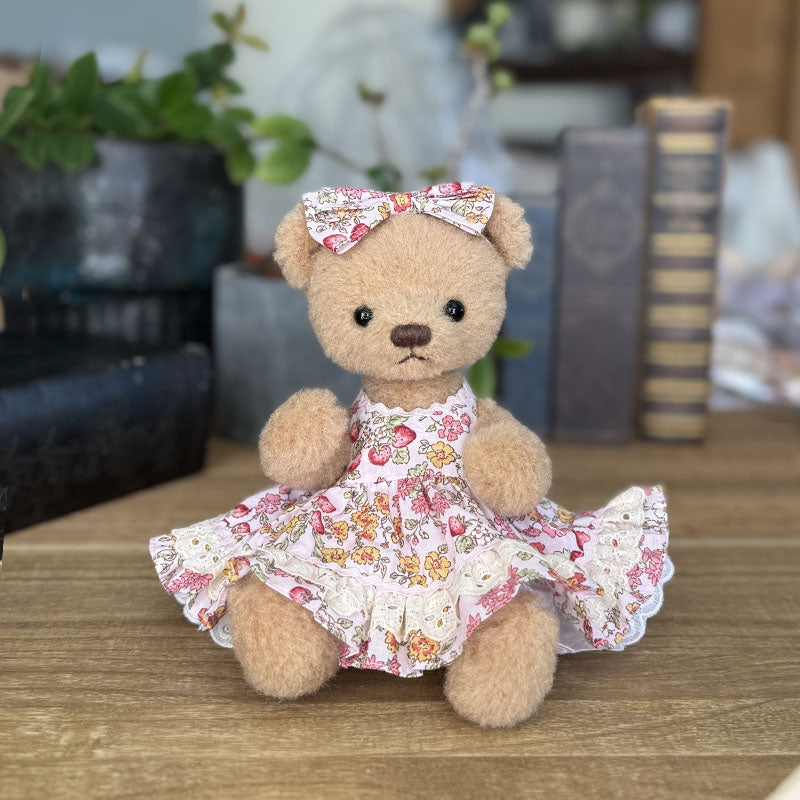 Fumimi bear ふみみ – Bear Fruit Café