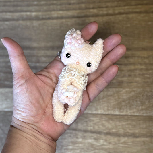 ④ぺちゃにゃんバックチャーム