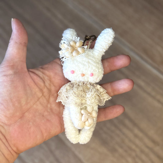 ⑧ぺちゃにゃんバックチャーム